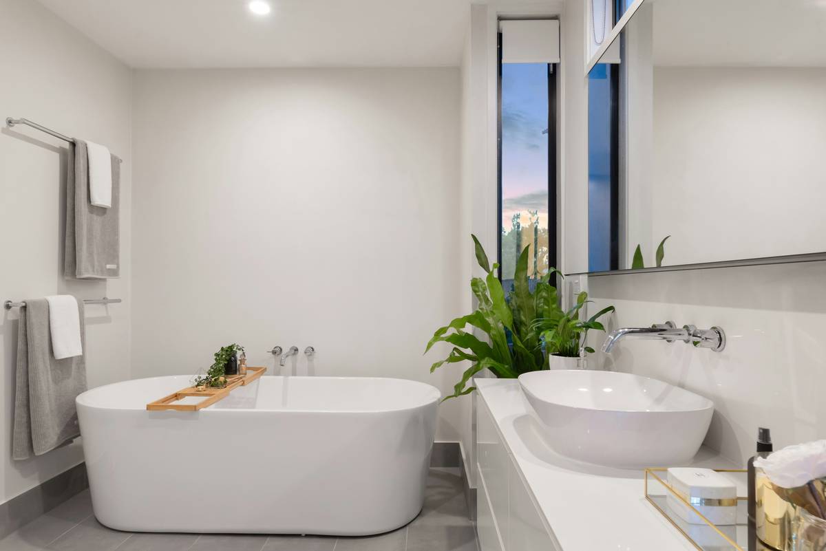 Bathroom Accessories List: 7 Essential Tips to Avoid Painful Eco-Mistakes